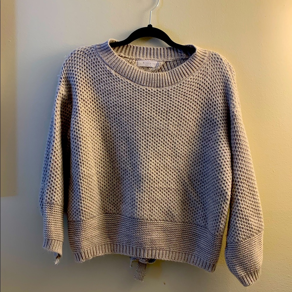 Women’s Sweater